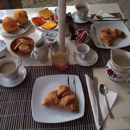 Il Vecchio Gelso アパート *